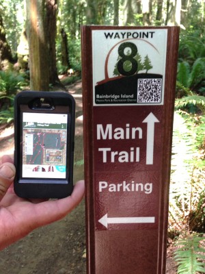 New waypoint signage in the Grand Forest has smartphone readable "QR codes" linking to trail maps. So it's easier to find your way on the marked forest trails.