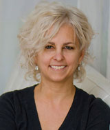 Award-winning author Kate DiCamillo